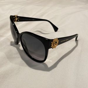 Authentic ALEXANDER McQUEEN Skull Sunglasses